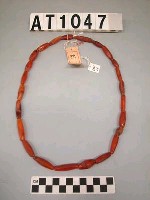 藏品(女子瑪瑙珠頸飾)的圖片